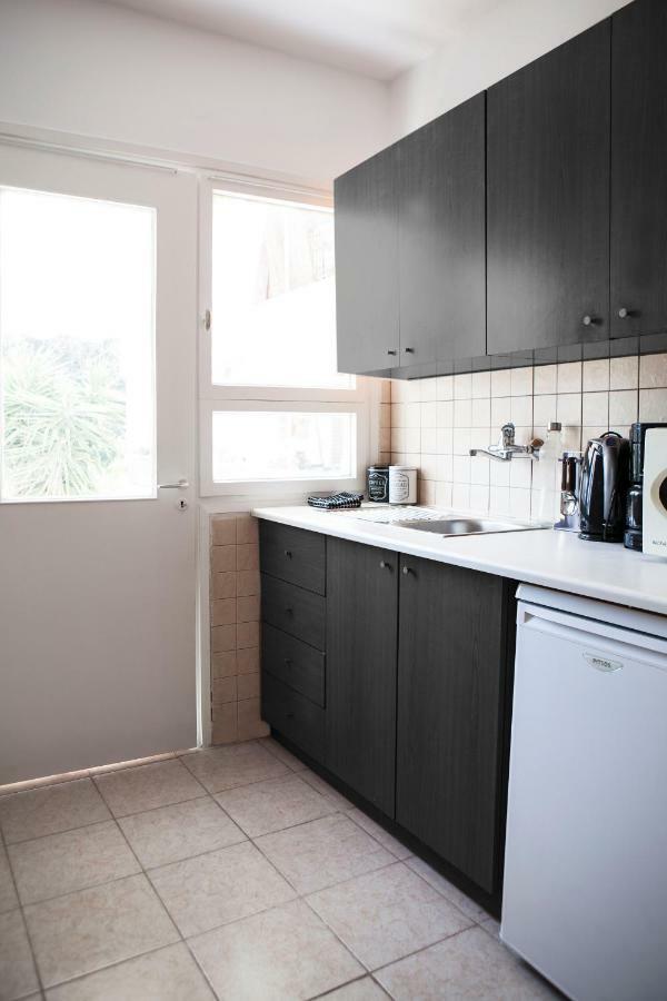 Best Located Executive Apartment In Maroussi. Афины Экстерьер фото