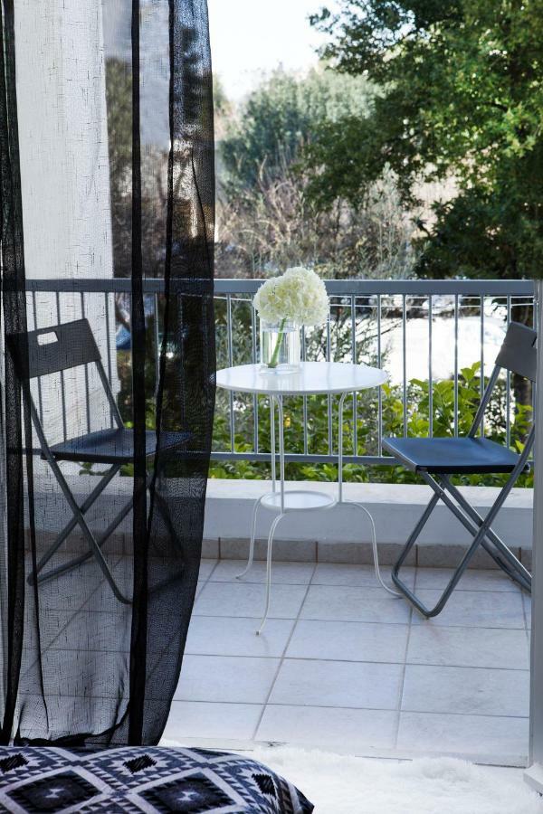 Best Located Executive Apartment In Maroussi. Афины Экстерьер фото